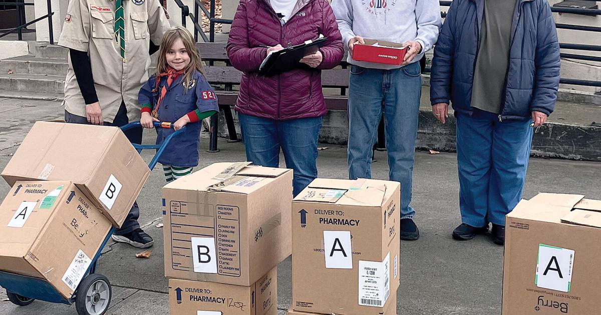 教会捐赠感恩节食物