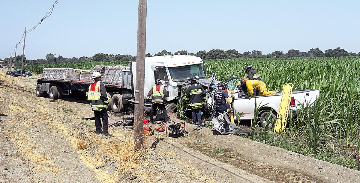 Fivecar crash on Tracy Boulevard Tracy Press