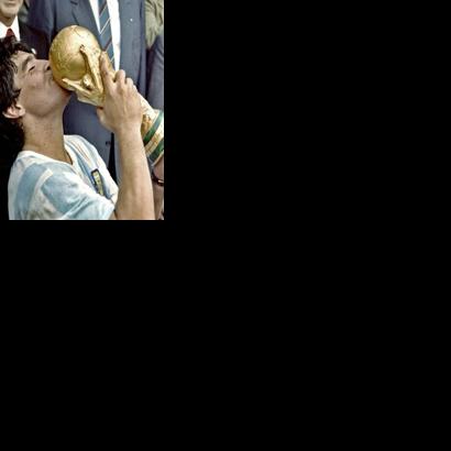 'Bunch of amateurs': Maradona's medical team back on trial in Argentina