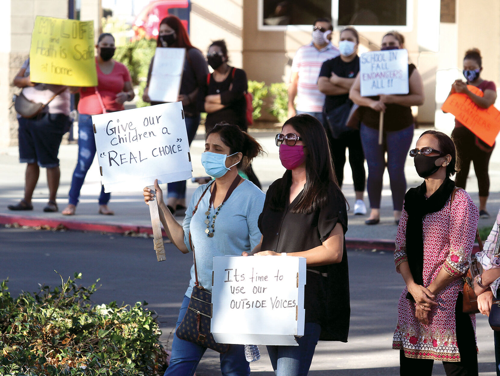 Protesters Picket At TUSD Offices Amid Reopening Backlash | Tracy Press ...