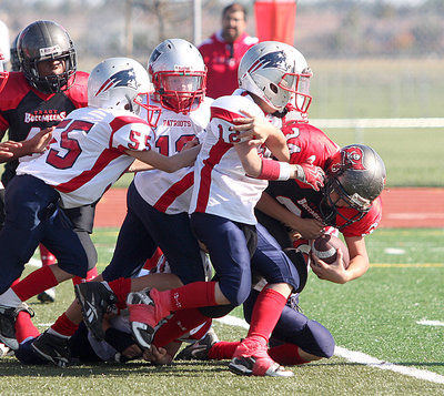 Youth football: Teams get into playoffs, Tracy Press sports