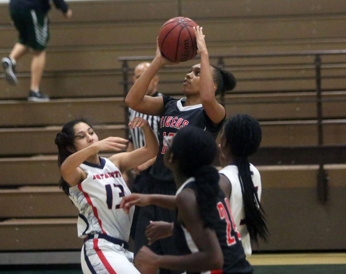 Tigers Settle For Consolation Finish At 35th Annual Tom Hawkins Patterson Irrigator Prep Sports Ttownmedia Com