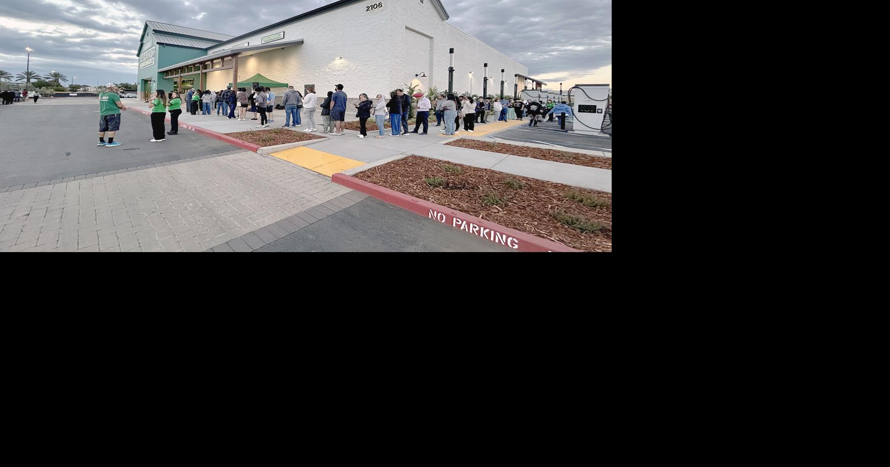 Sprouts adds major retail component to Ellis development