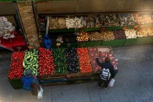 Stocks rise but lacklustre US retail sales spur caution