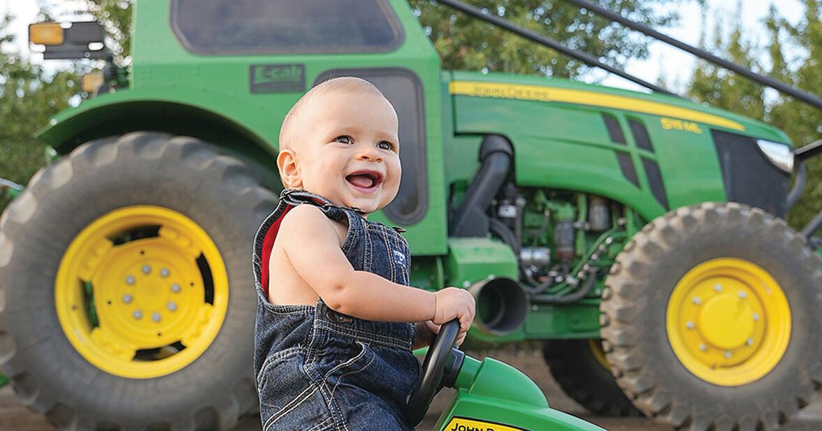 Farm Bureau features Tracy photographer