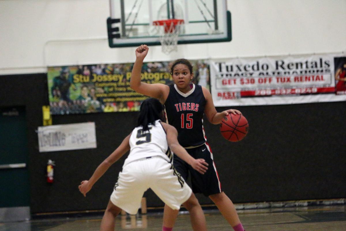 Girls Basketball Tigers Break Even At Tracy Tourney Patterson Irrigator Prep Sports Ttownmedia Com