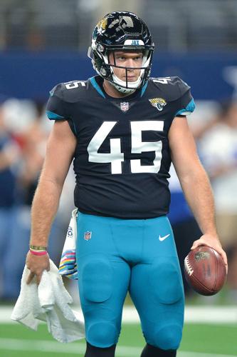 Overton back with Jaguars, Tracy Press