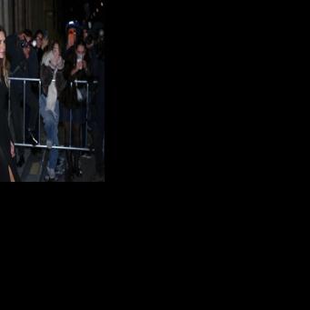 Victoria Beckham honoured in Paris amid family rift