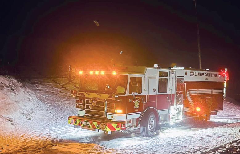 Firefighters free snowstranded motorists Tracy Press