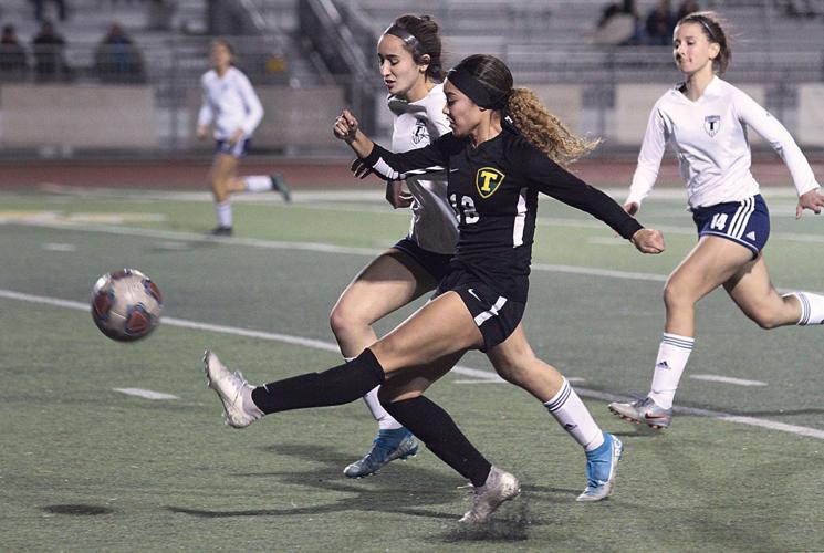 Girls soccer Tracy holds up under pressure to beat Turlock on PKs