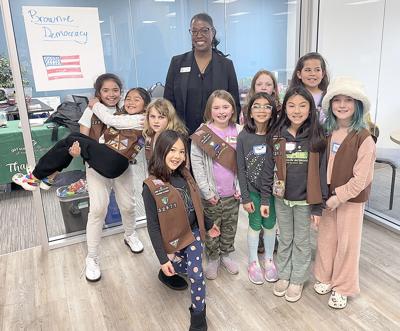 Mayor teaches democracy to Brownies | Tracy Press | ttownmedia.com