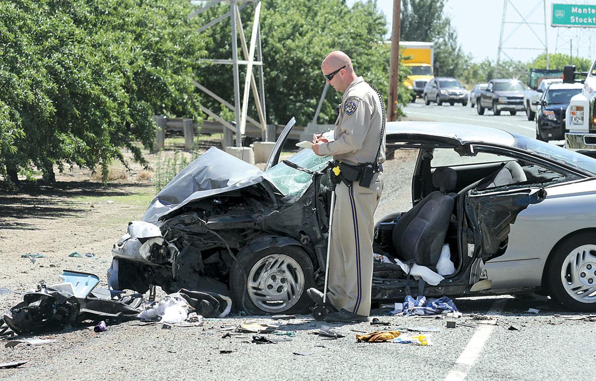 Crash on 11th Street kills passenger, injures both drivers | Tracy Press News | ttownmedia.com