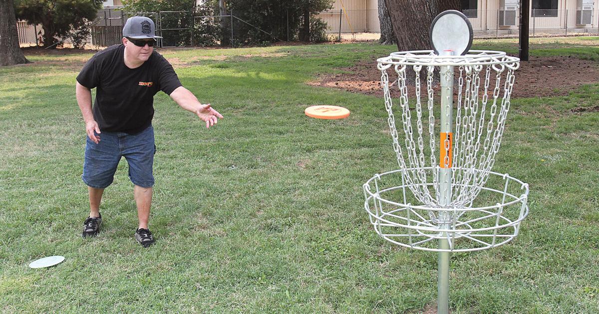 City opens first disc golf course at Dr. Powers Park | Tracy Press News ...