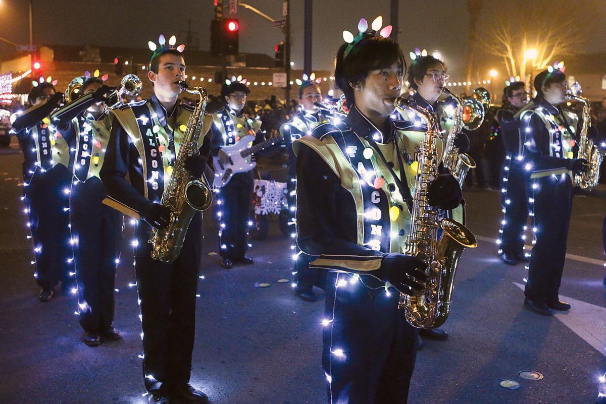 Holiday Light parade returns