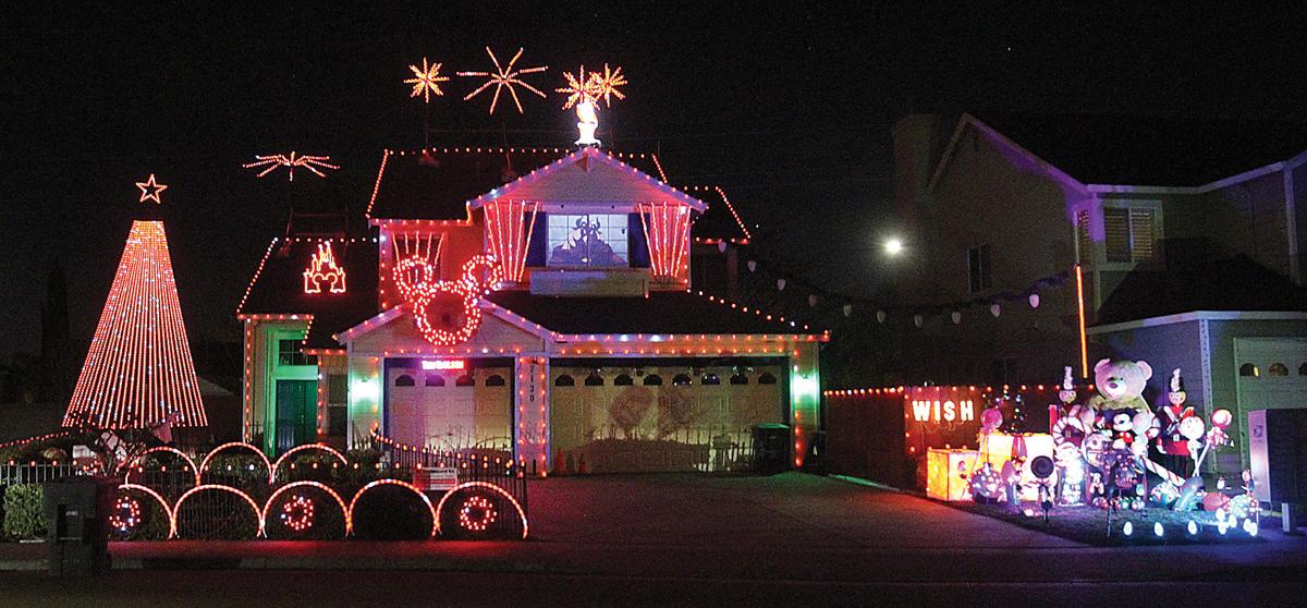 Computer Controlled Christmas Light Show / Computer Controlled Musical