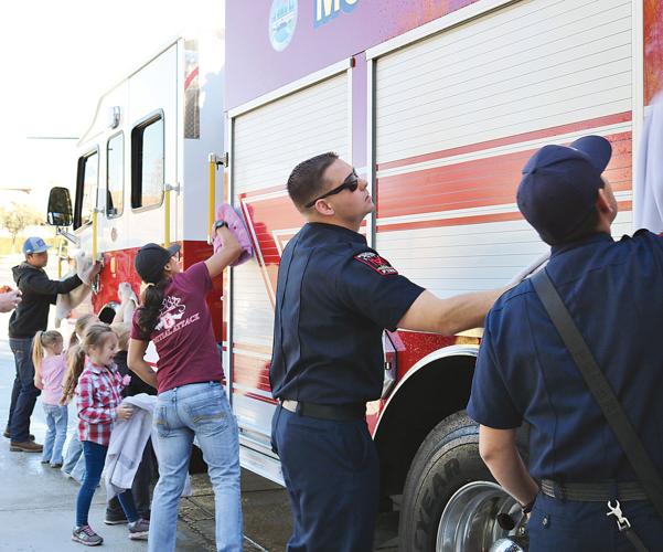 Mountain House Fire introduces community to new engine Tracy Press