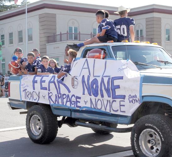Tracy High shows their pride, spirit in parade through