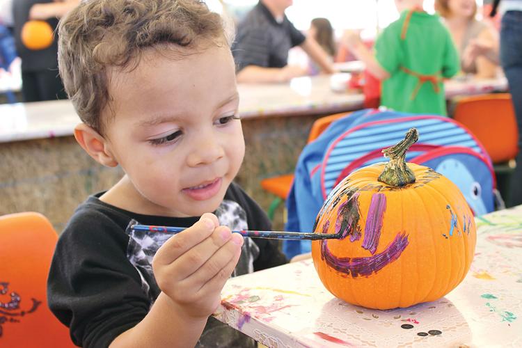 Halloween fun at Dell'Osso Farm | Tracy Press Our Town 