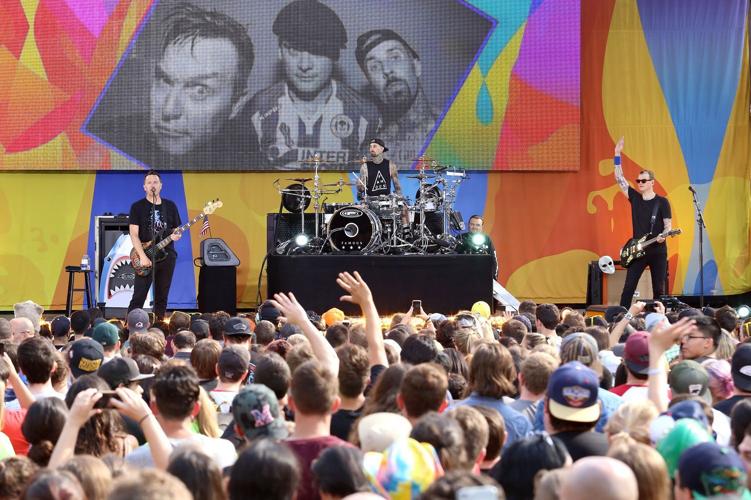 Mark Hoppus, Travis Barker, Matt Skiba