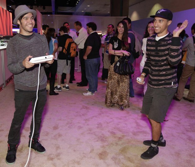 Wii U, with screen controller, feels right    