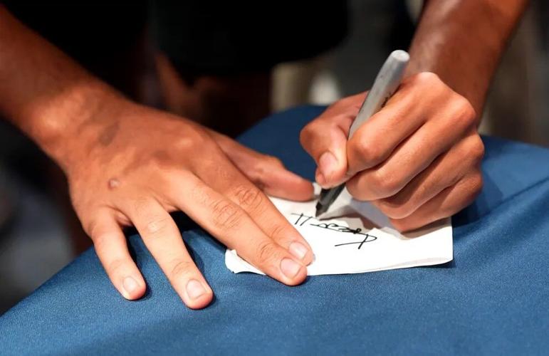 Koa Peat, national signing day, Arizona men's basketball