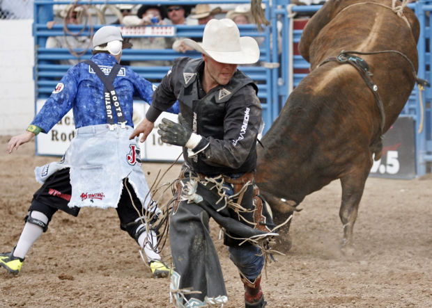 La Fiesta De Los Vaqueros Finals