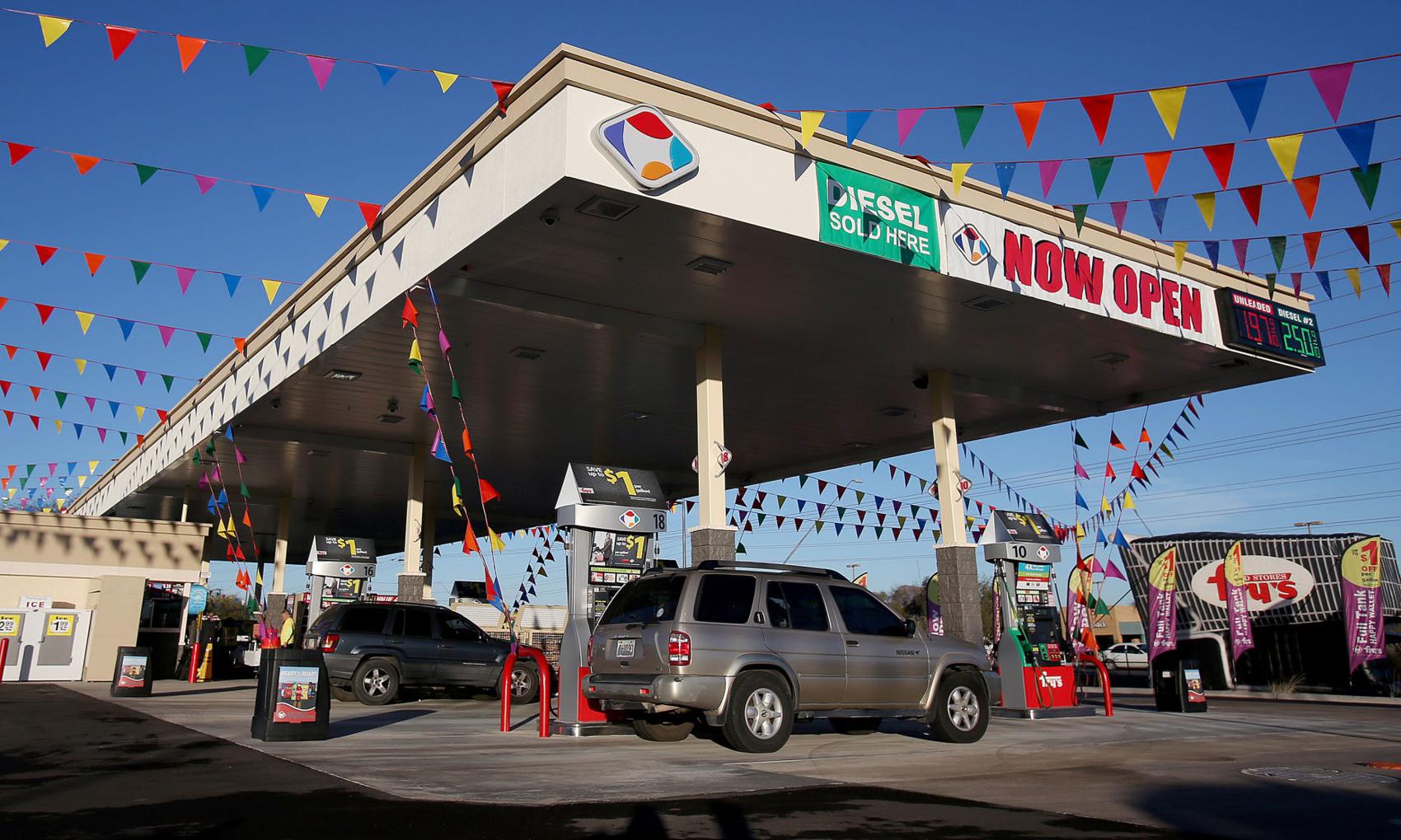 Fry's Food and Drug opens in southwest Tucson