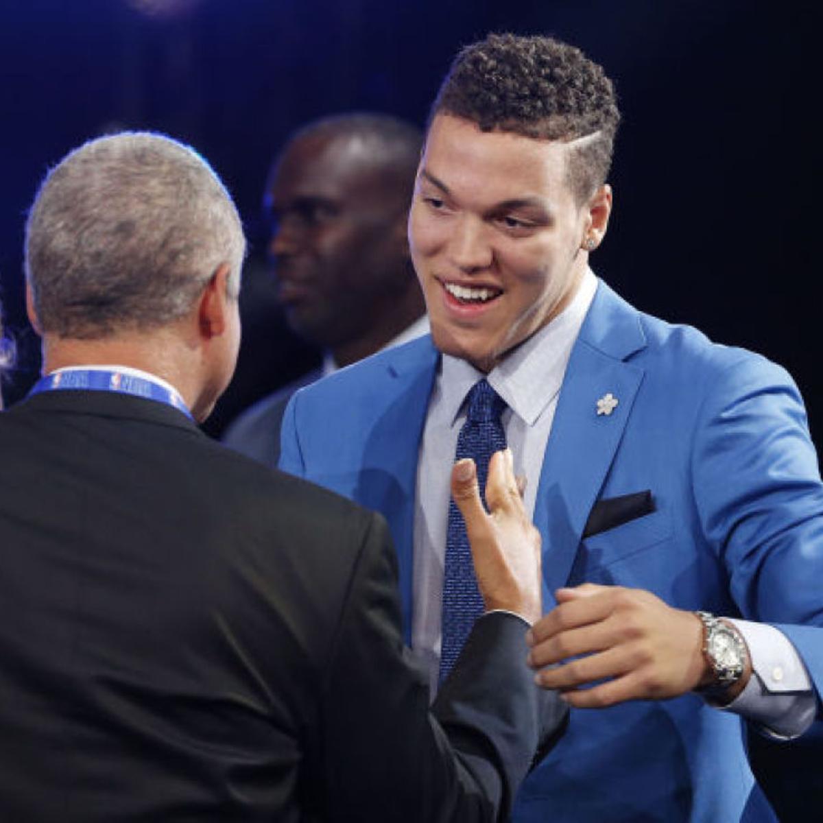 Nba Draft No 4 Pick Suits Former Wildcat Gordon Johnson Taken