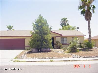 3 Bedroom Home in Tucson - $1,600