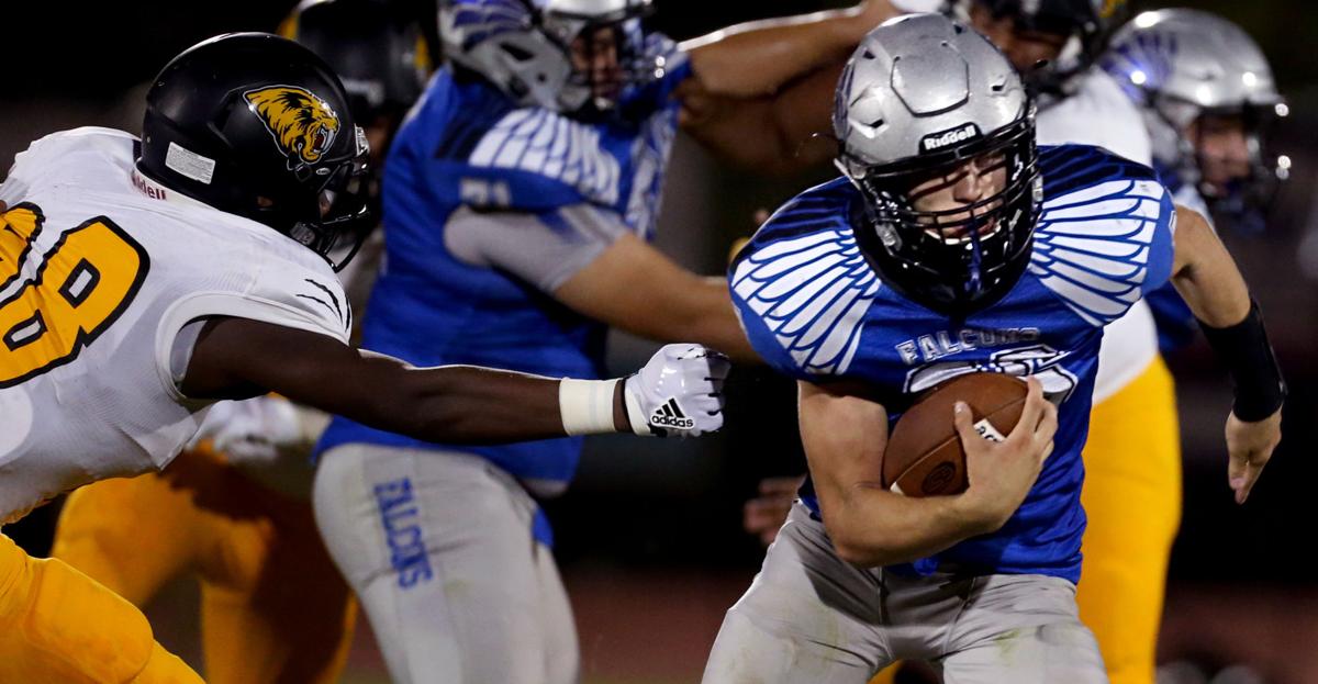 Photos: Catalina Foothills vs Scottsdale Saguaro high school football