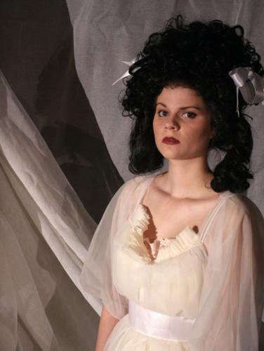 Beowulf play puts queen in fictional love triangle    