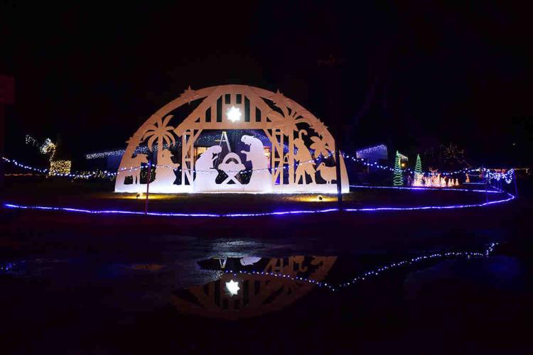 Winterhaven Festival of Lights 2015