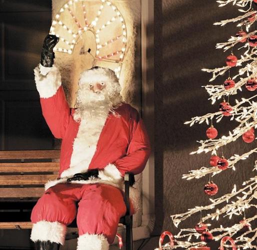 Yule jewels light nights  