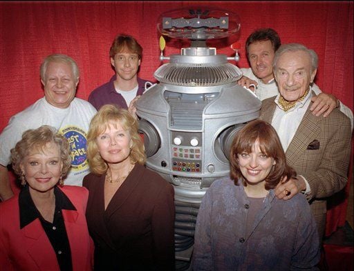 'Lost in Space' actor Bob May dies at 69 in Calif.  