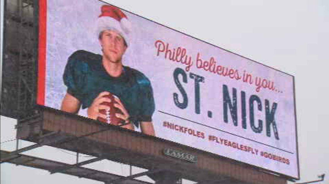 nick foles santa hat