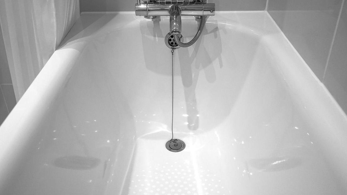 3 Caulking Secrets From The Pros Home Garden Tucson 1 Remove Old Caulking The Easy Way