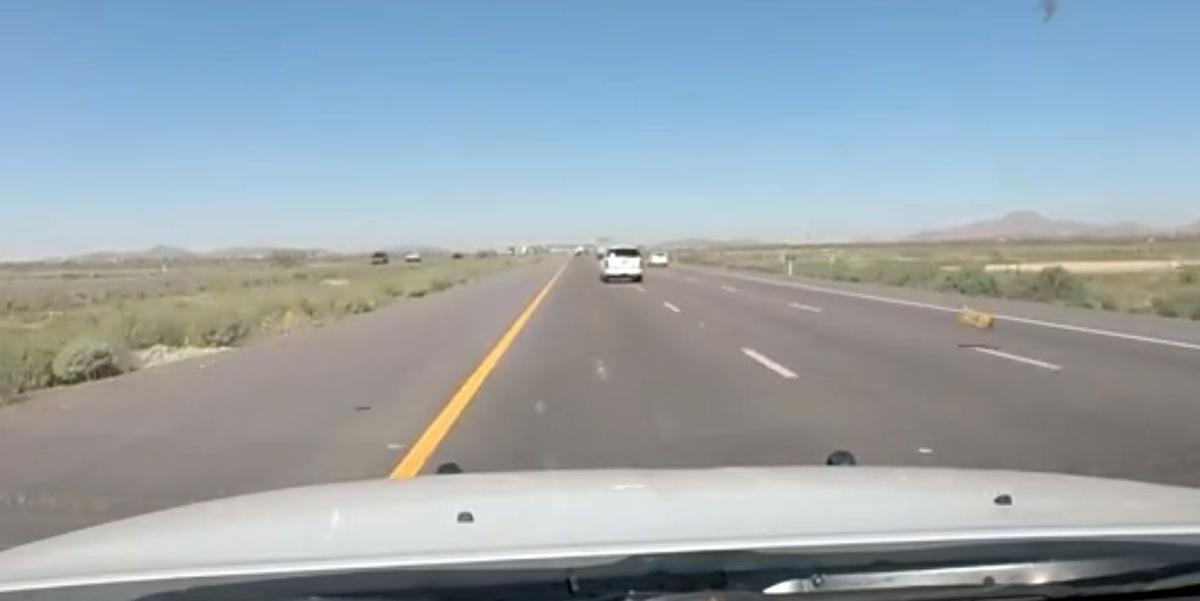 Bales of pot tossed from car in Pinal County chase