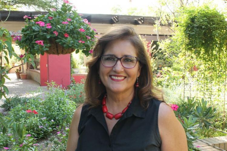 Anna Ochoa-O'Leary (LE)