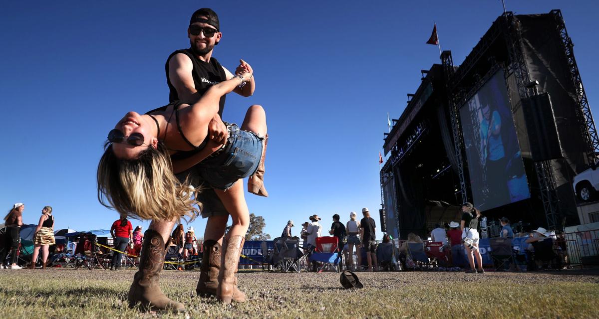 Country Thunder music fest has rolled into Florence