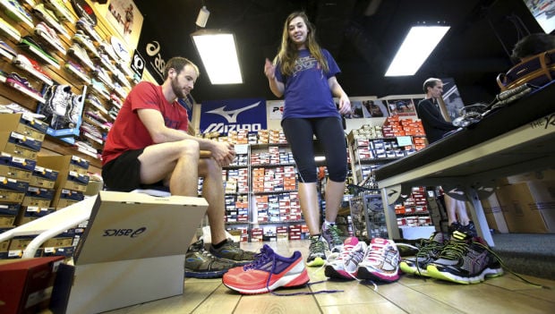 Asics store cheap tucson