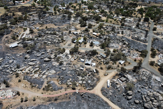 Breathing problems, burns killed 19 hotshots    