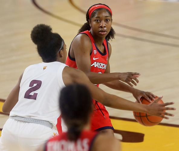 030121-spt-ua womens hoops-p2.jpg