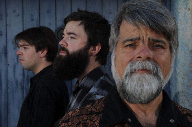 Ronstadt Generations to perform    