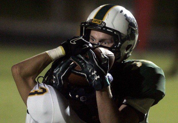 Canyon del Oro 36, Flowing Wells 15: CDO breaks away in second half, beats Cabs for first win    