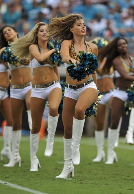 NFL Cheerleaders, Week 2