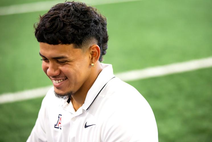 080322-tuc-spt-pac12hotline-p1