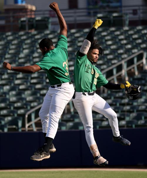 Saguaros vs Roswell