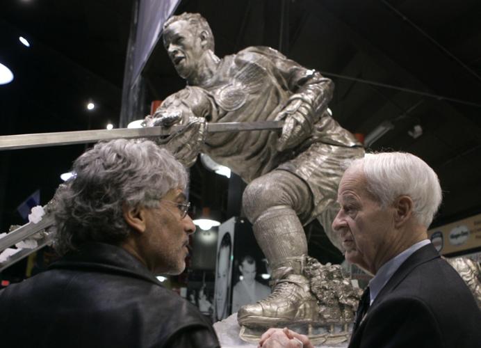 Gordie Howe, Omri Amrany
