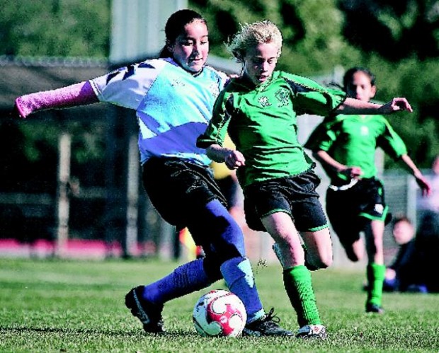 Opinion by Tyler Hansen : Even without right beverage, writer drinks in soccer event  