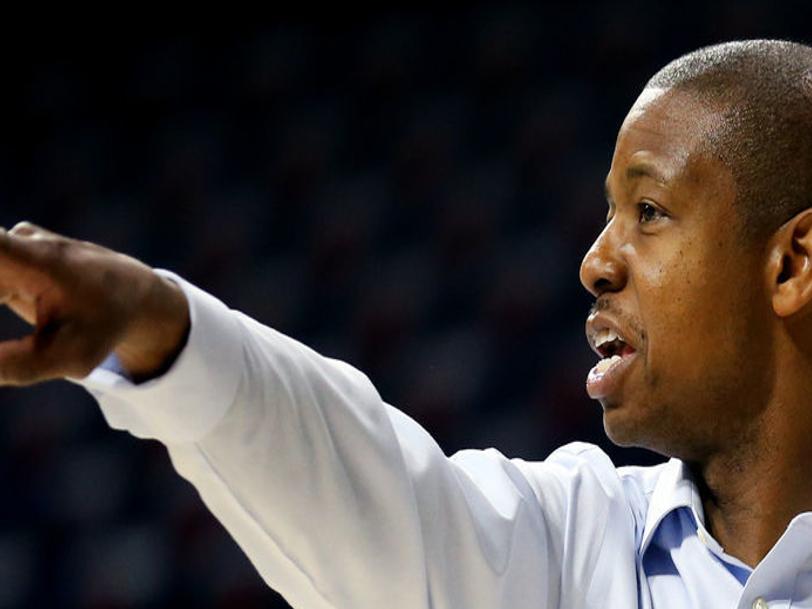 Justin Gainey S Departure Gives Arizona Wildcats Sean Miller One